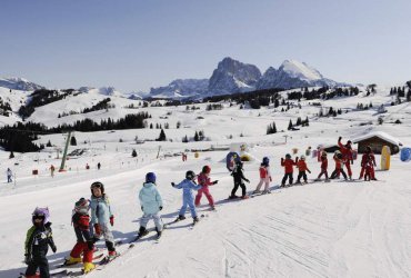 Winter holidays in the Dolomites 02