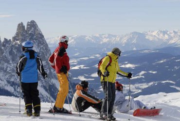 Winter holidays in the Dolomites 03